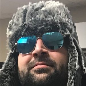 Meet your Posher, Chris